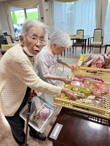 移動スーパー　はじ丸さんがやってきた