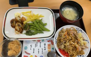 夏祭りの昼食🍚