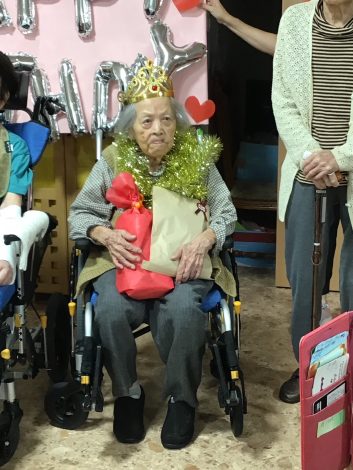 お誕生日。祝100歳！！