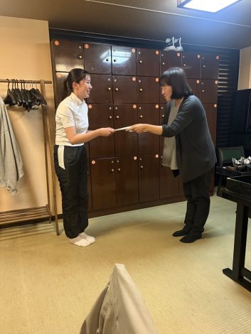 職員が表彰されました。