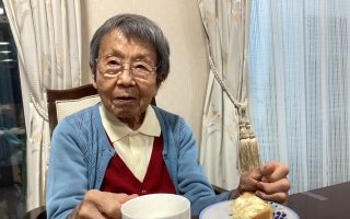 今日のおやつは？